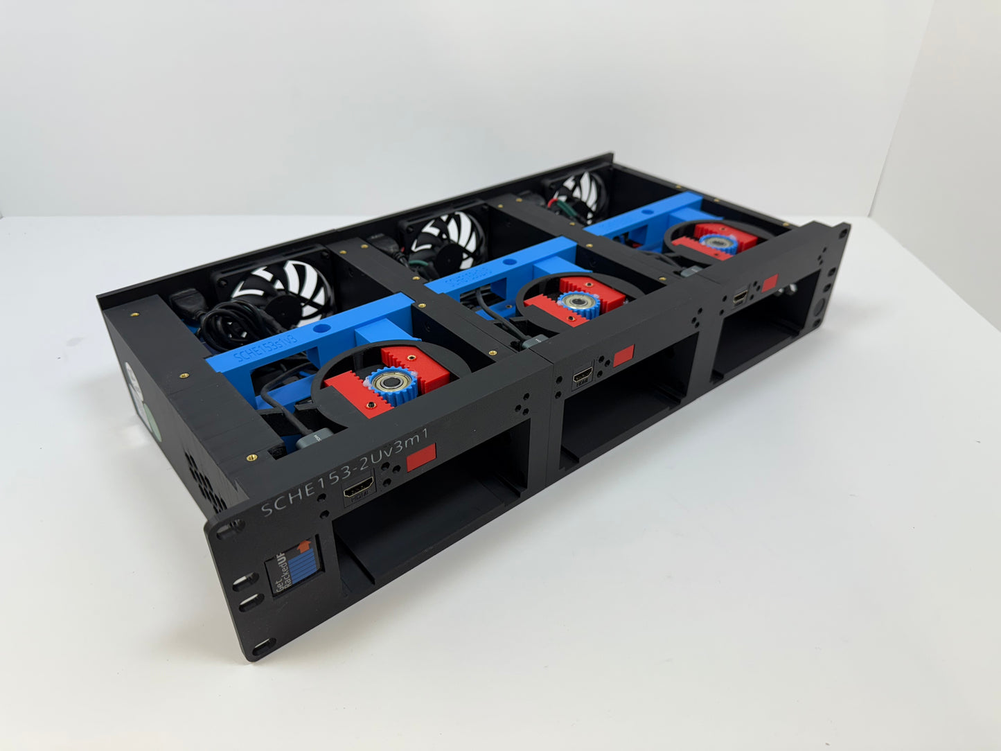 SCHE15302Uv3m1 – 2U Rackmount Chassis for Scale Computing HE153 Nodes