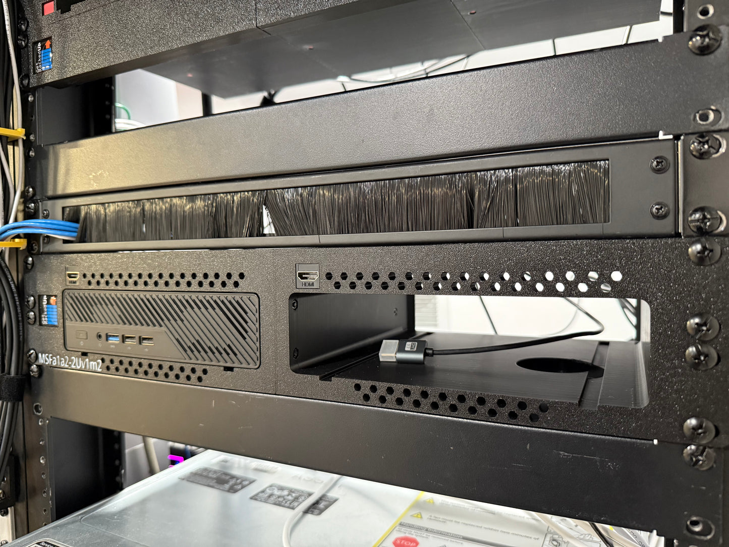 Minisforum MS-01 Rack Mount [MSFa1a2-2Uv1m2]
